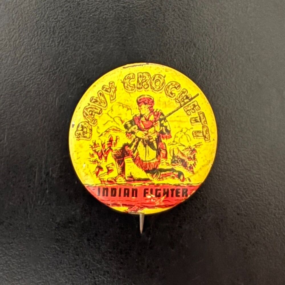 Vintage Davy Crockett "Indian Fighter" Pinback Button. 1950s.